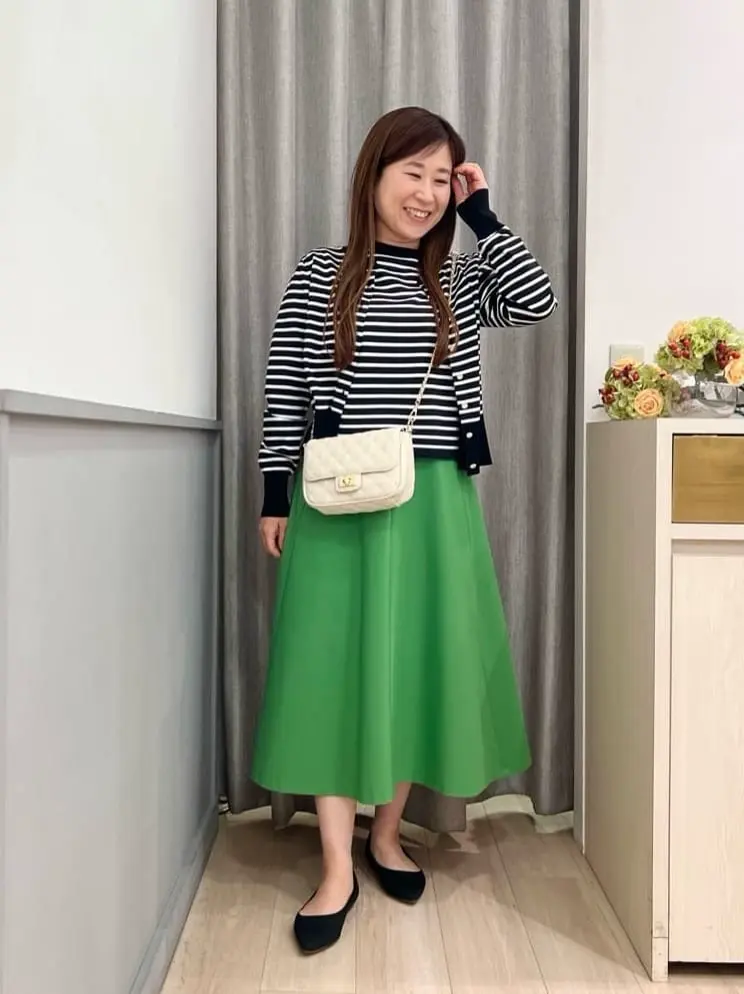 組曲 スタッフ コーディネート画像