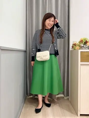 組曲 スタッフ コーディネート画像