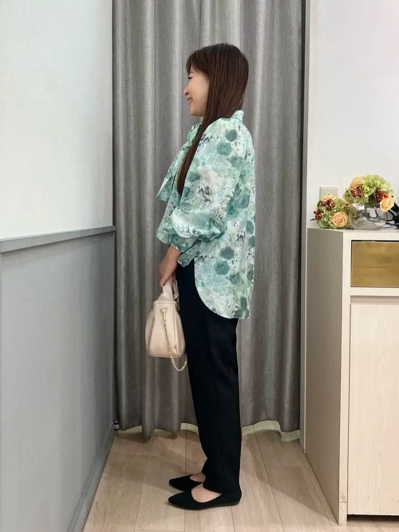 組曲 スタッフ コーディネート画像