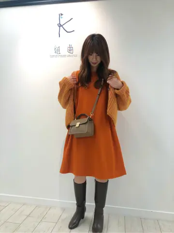 組曲 AI コーディネート画像