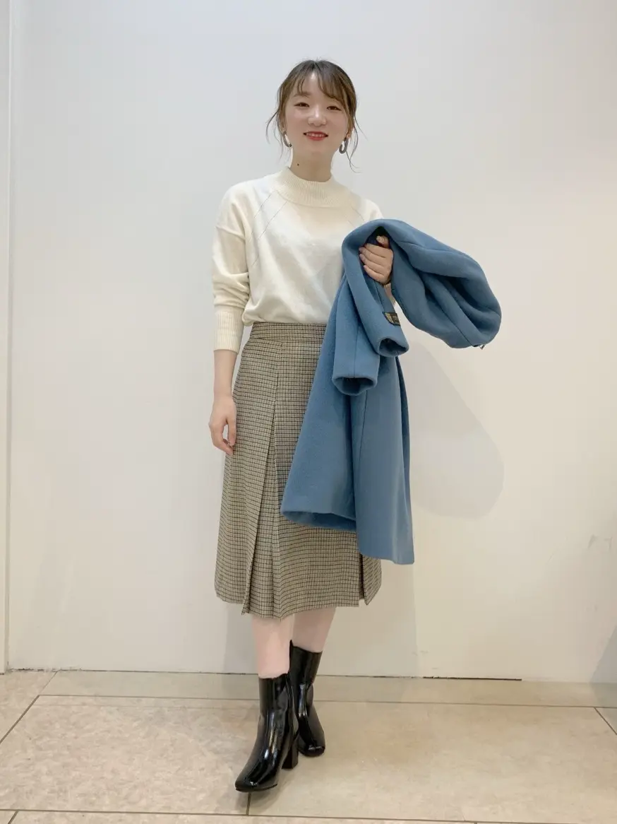 組曲 石井 コーディネート画像