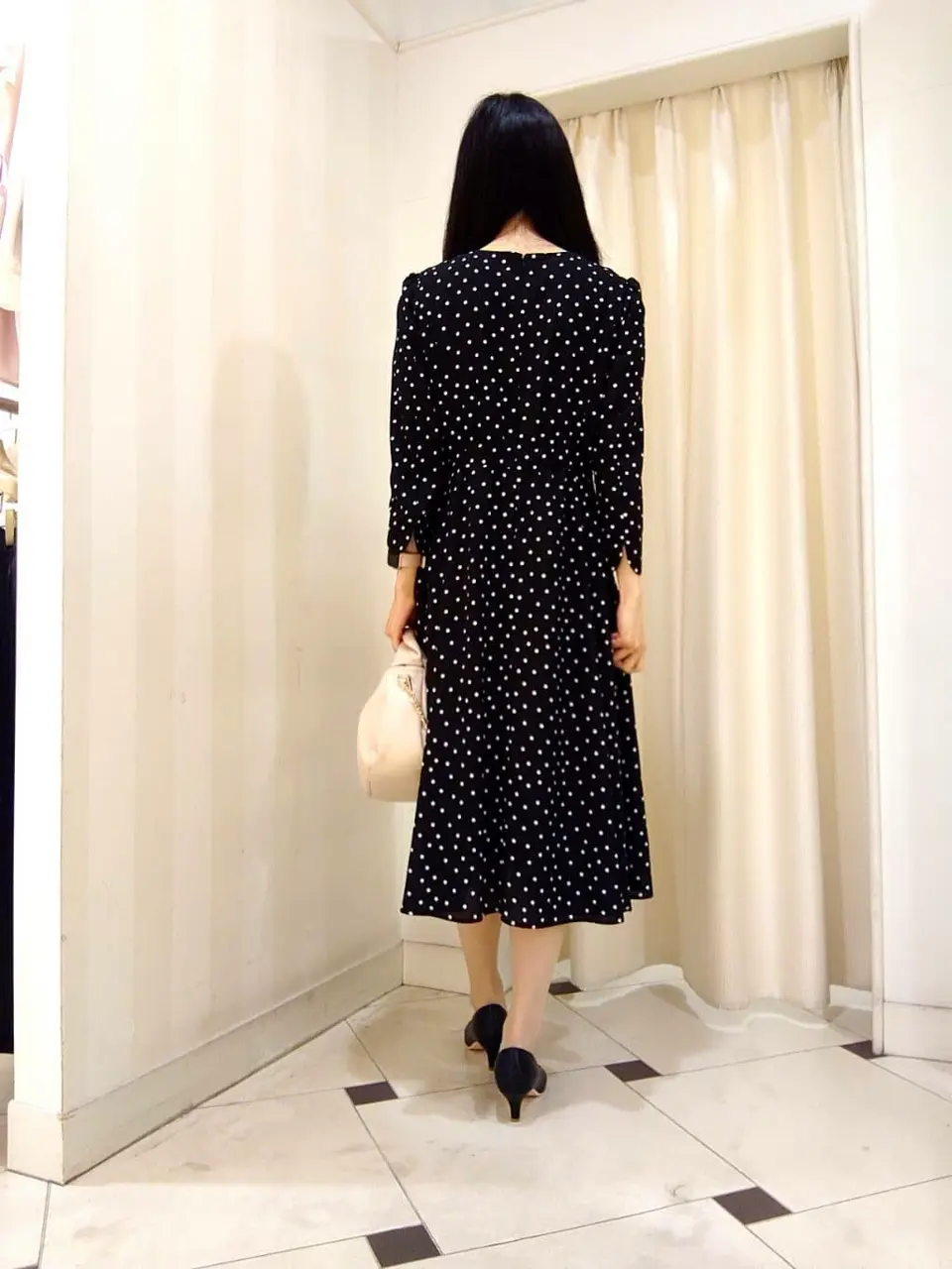 組曲 スタッフ コーディネート画像