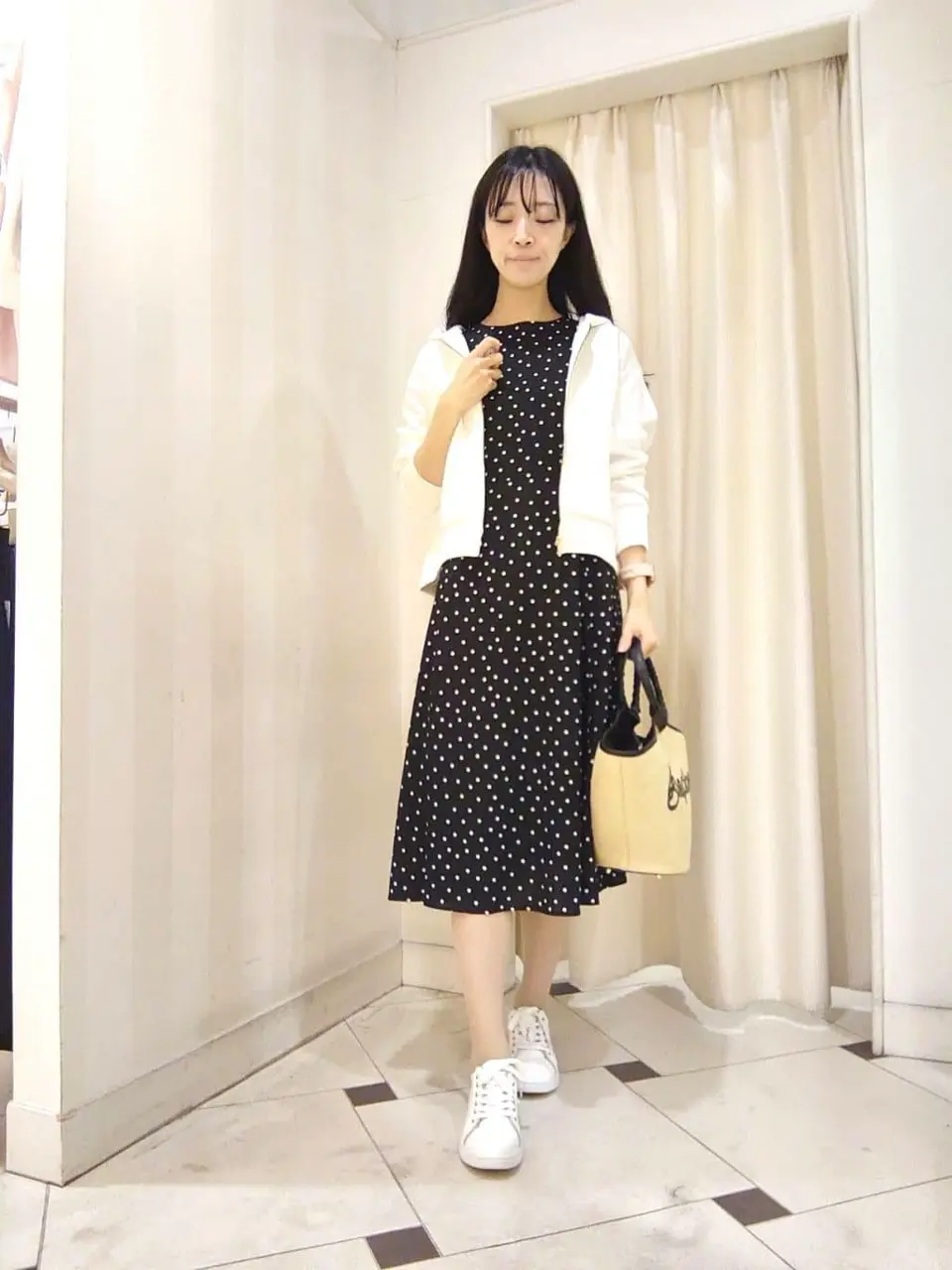 組曲 スタッフ コーディネート画像