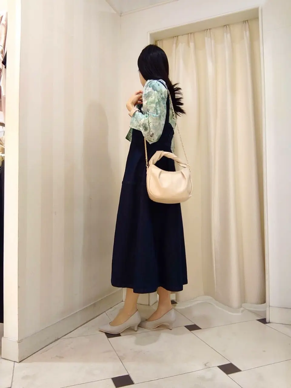 組曲 スタッフ コーディネート画像