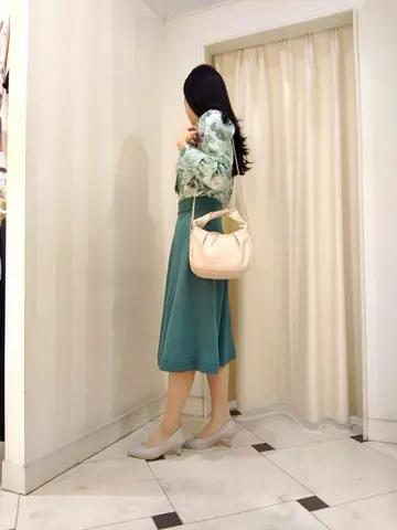 組曲 スタッフ コーディネート画像