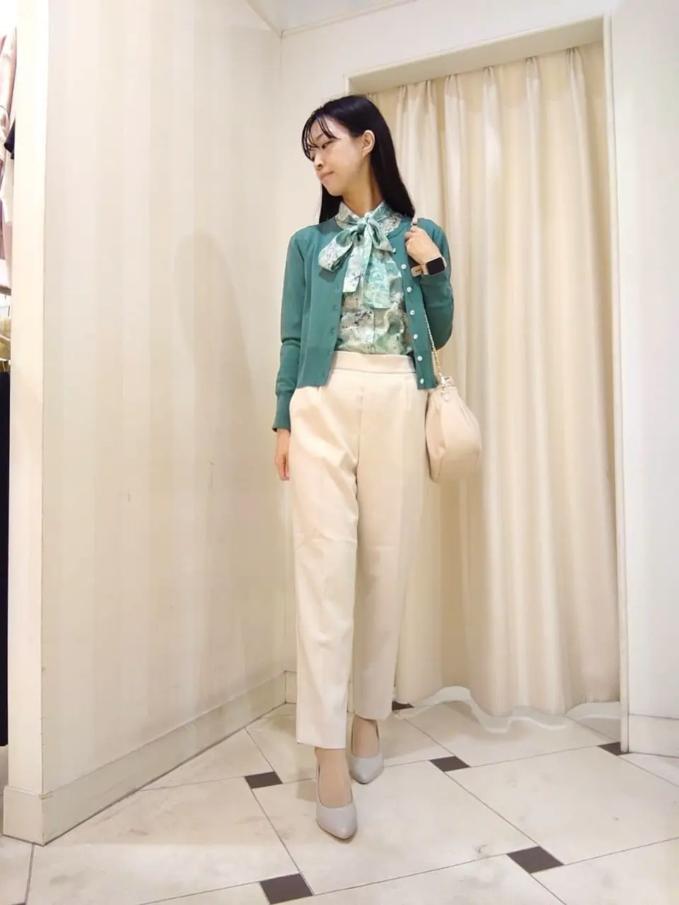 組曲 スタッフ コーディネート画像