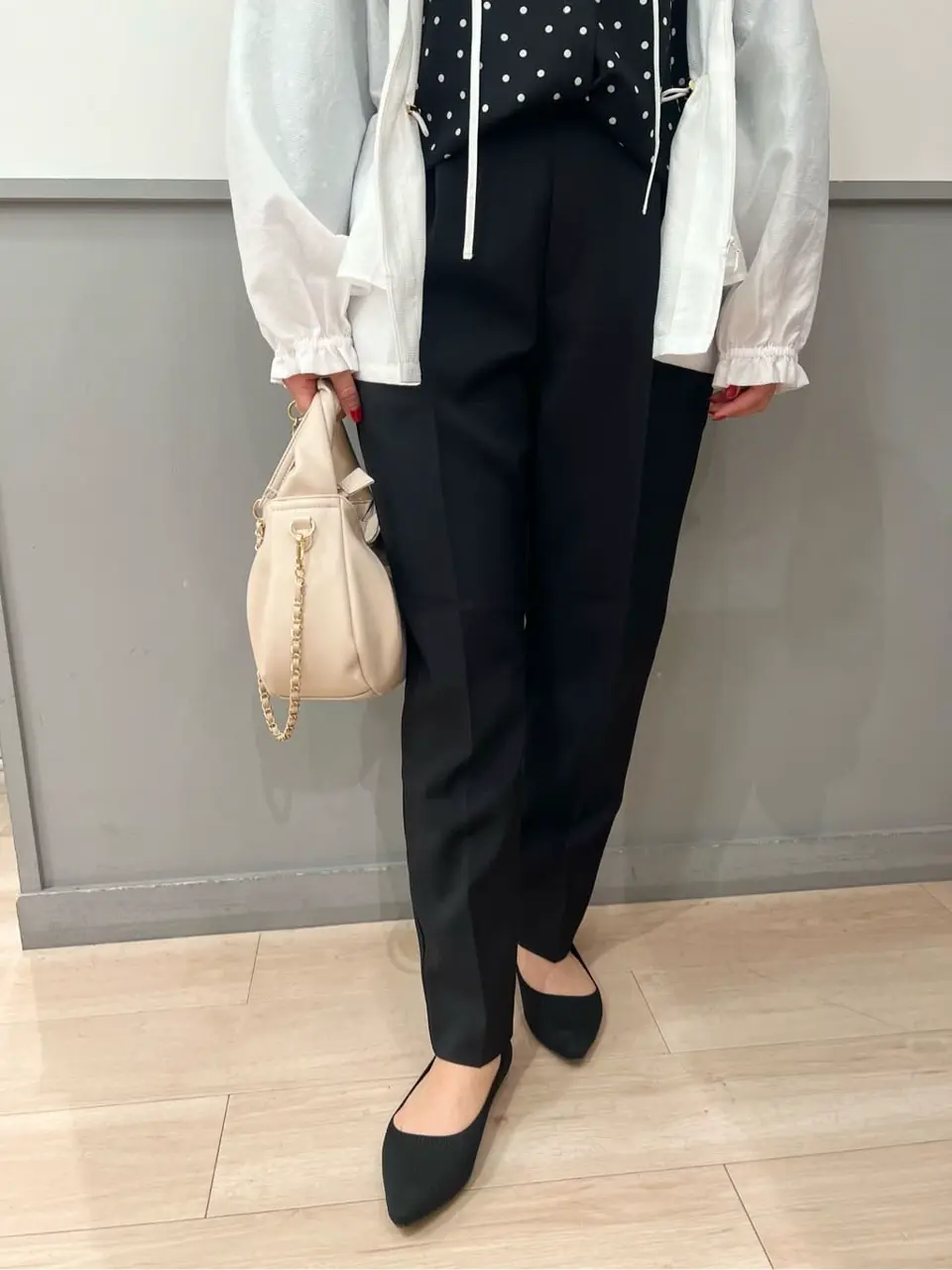 組曲 スタッフ コーディネート画像