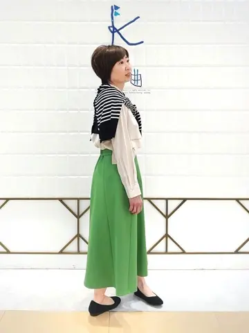 組曲 井上 コーディネート画像