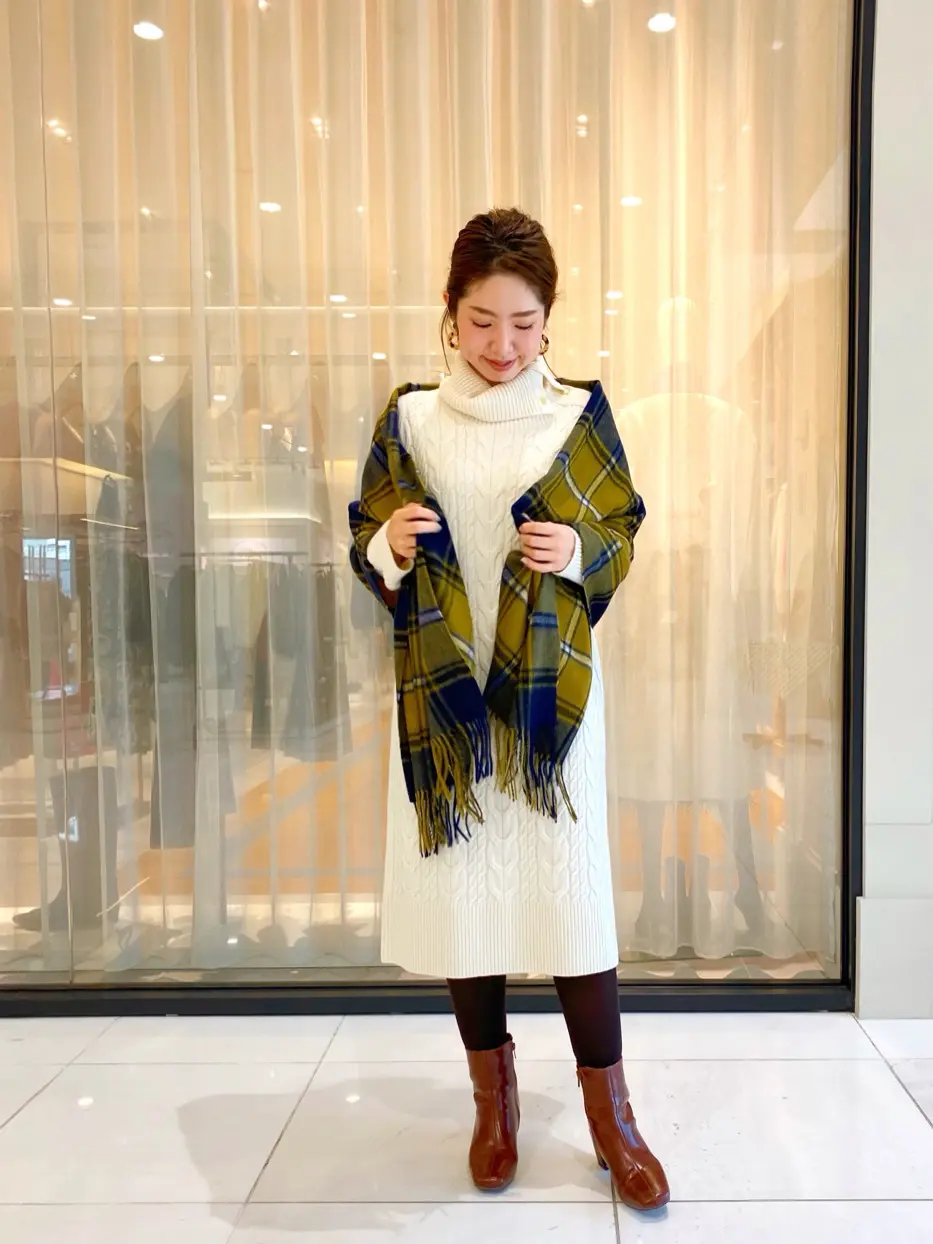 組曲 坂本 コーディネート画像