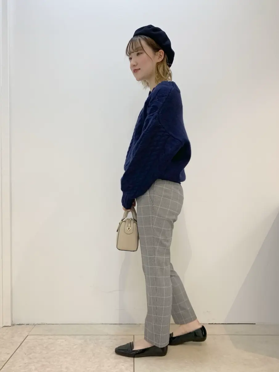 組曲 石井 コーディネート画像