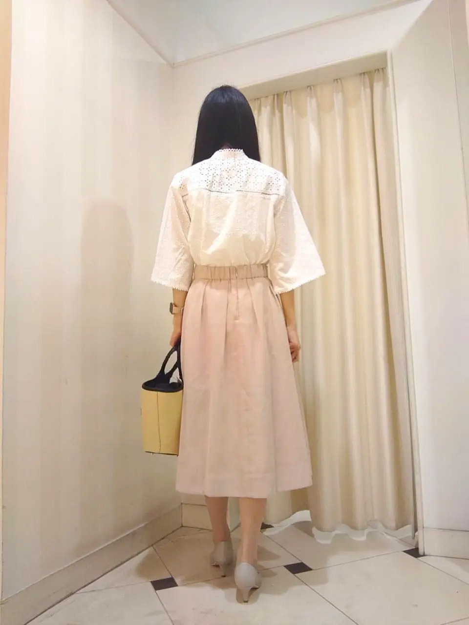 組曲 スタッフ コーディネート画像