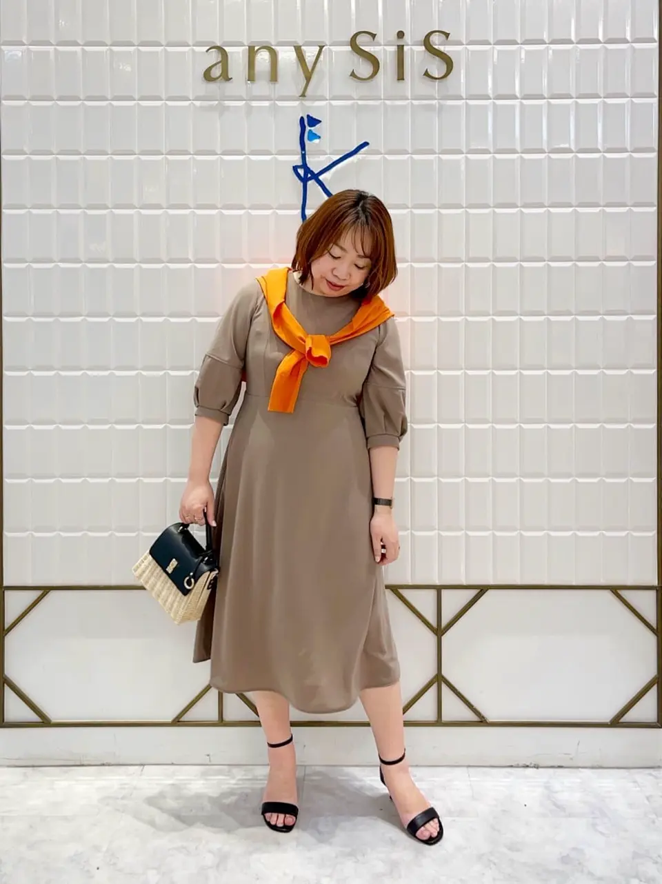 組曲 中山 コーディネート画像