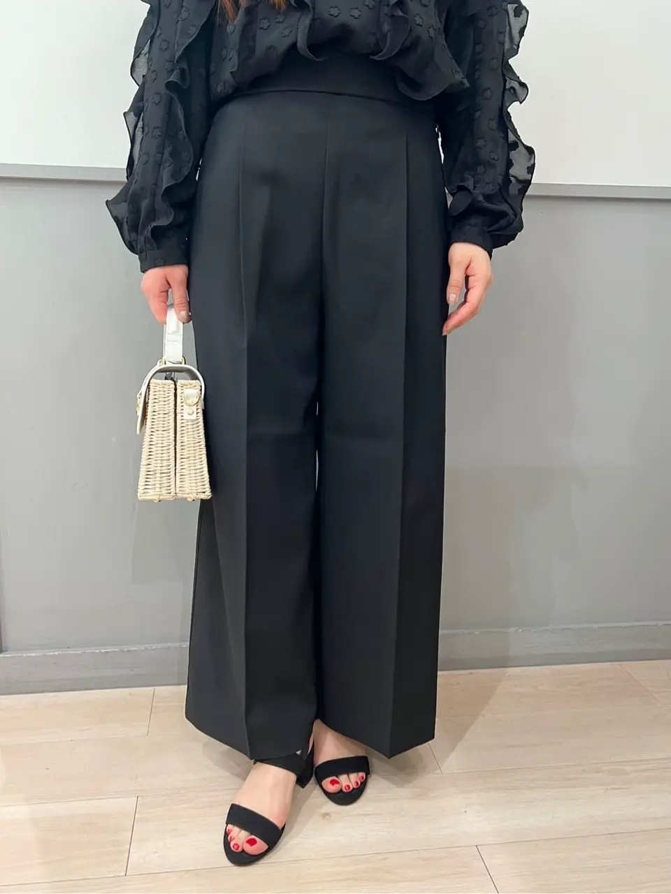 組曲 スタッフ コーディネート画像