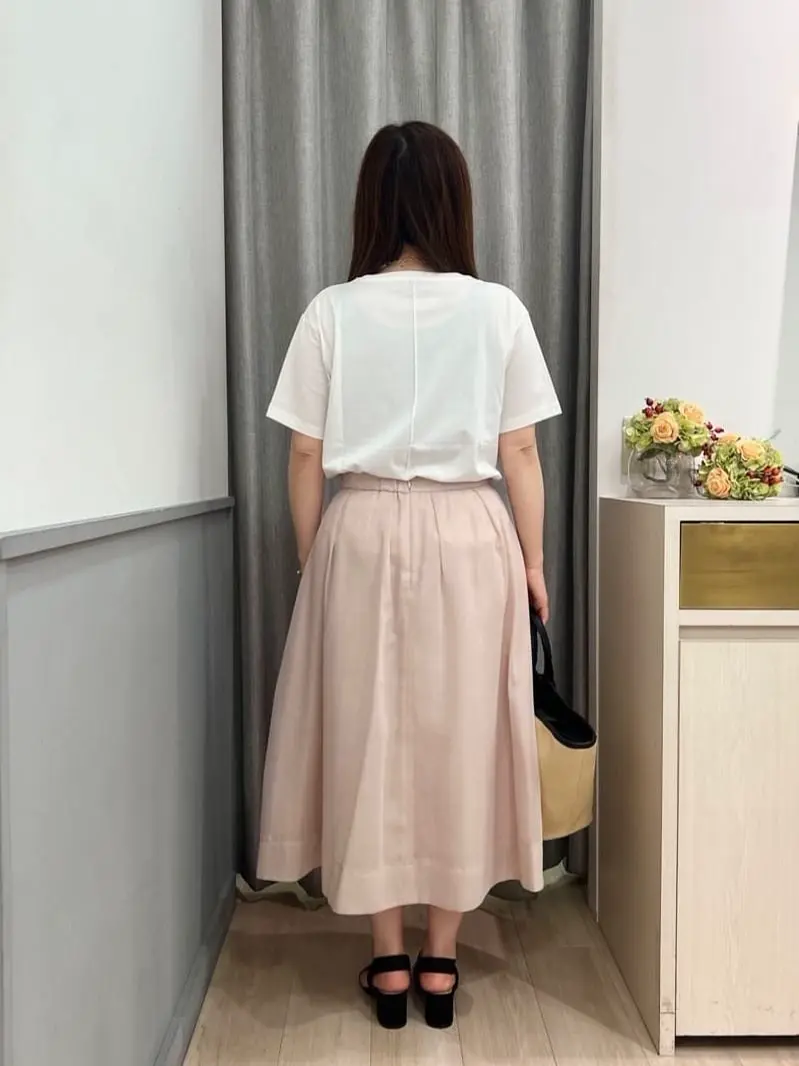 組曲 スタッフ コーディネート画像