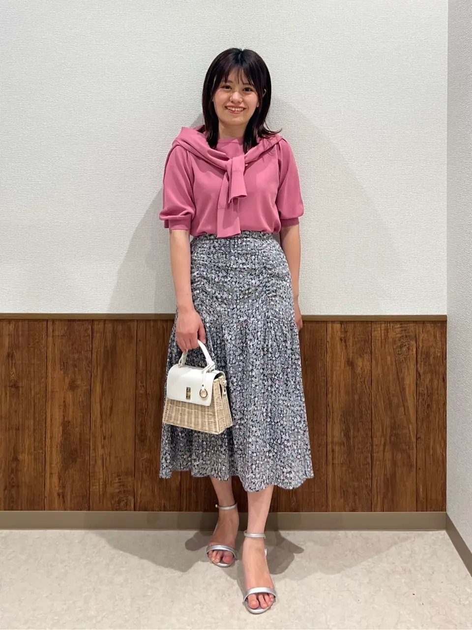 組曲 浅倉 コーディネート画像