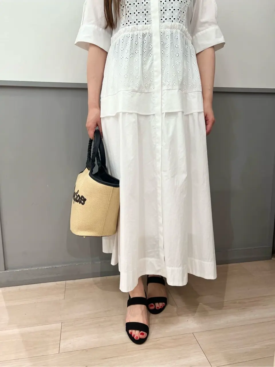 組曲 スタッフ コーディネート画像