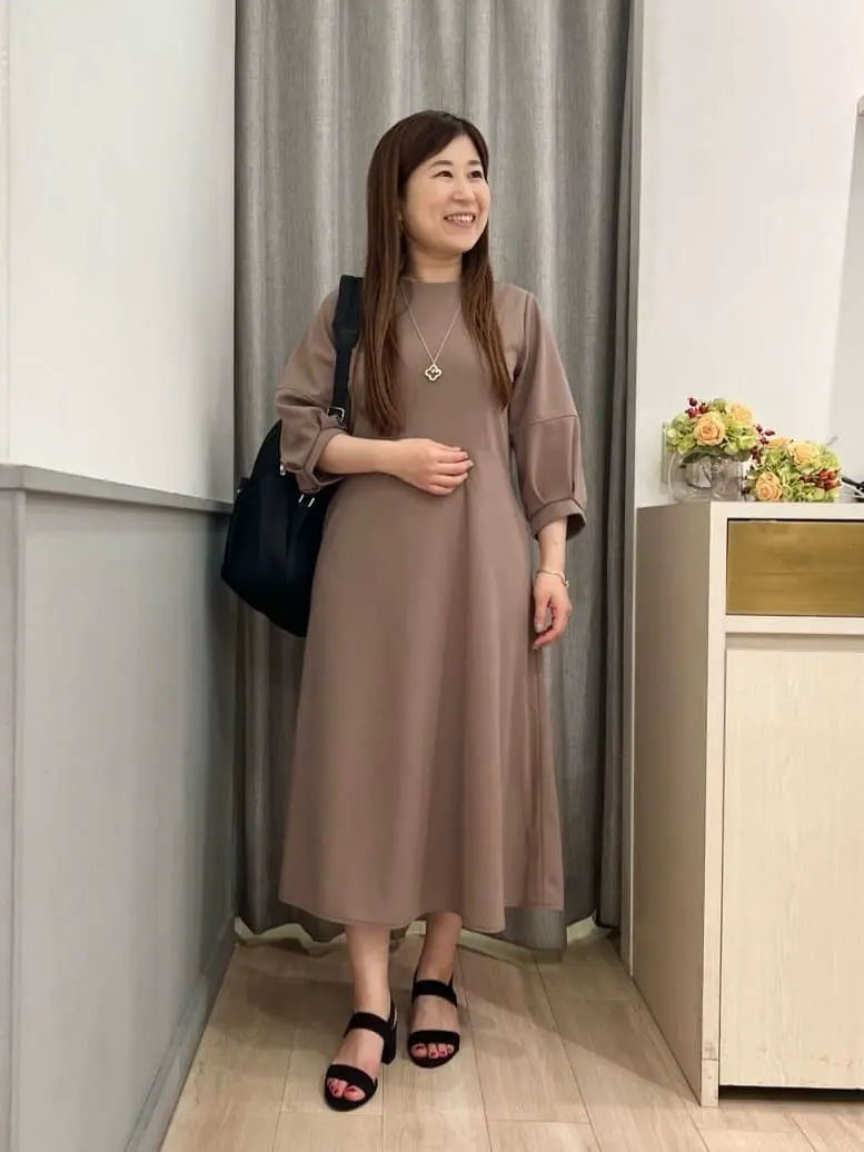 組曲 スタッフ コーディネート画像