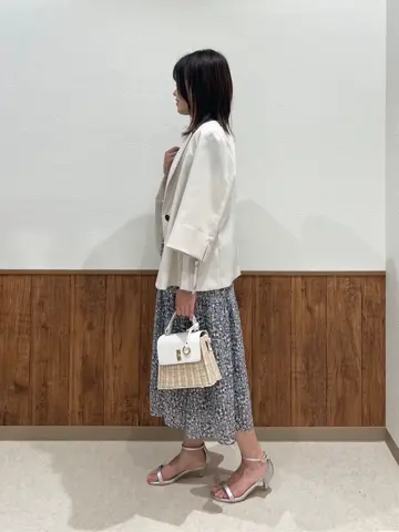 組曲 浅倉 コーディネート画像