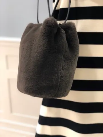 組曲 KATO コーディネート画像