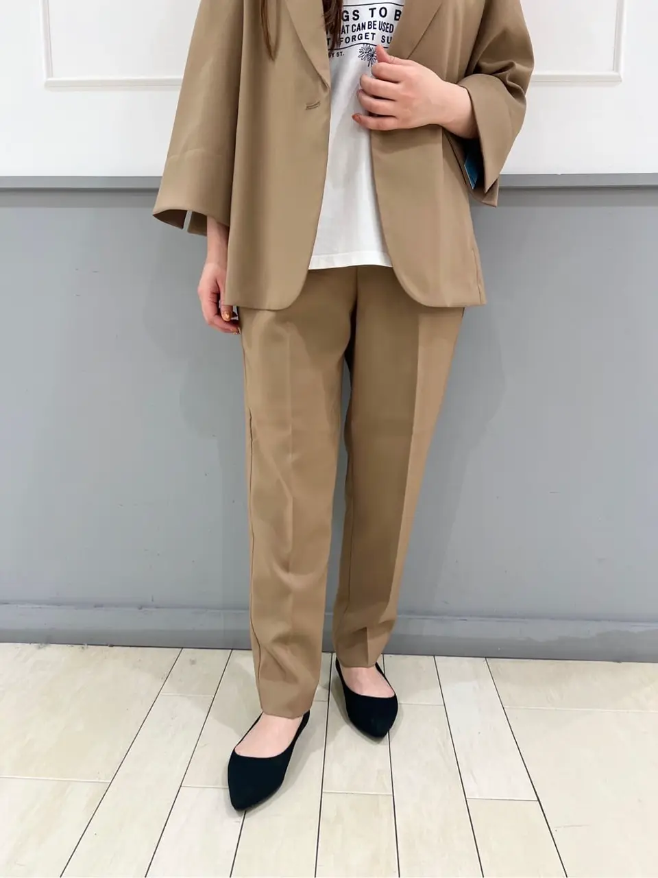 組曲 スタッフ コーディネート画像