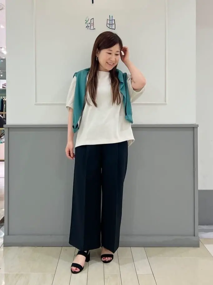 組曲 スタッフ コーディネート画像