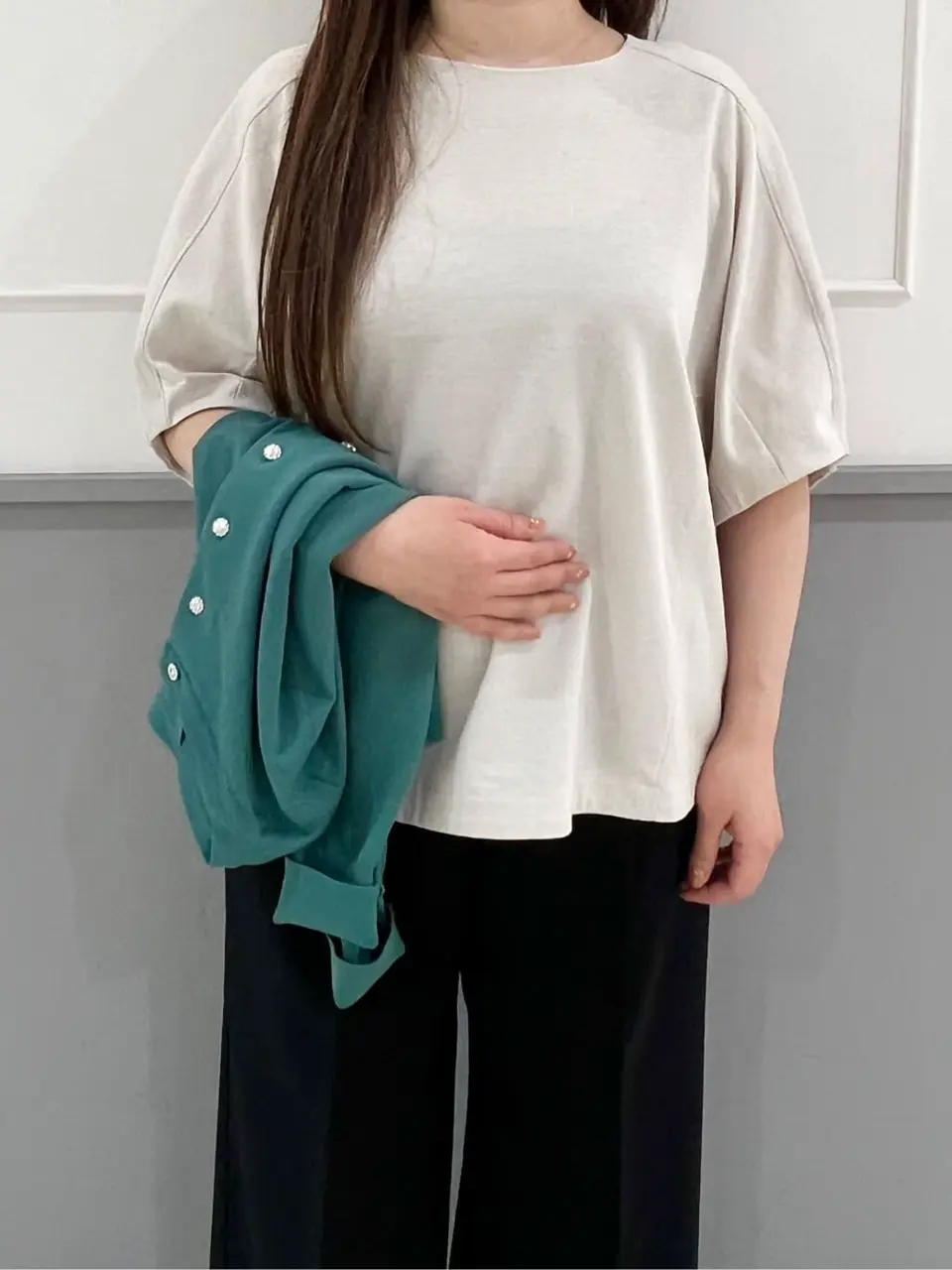 組曲 スタッフ コーディネート画像