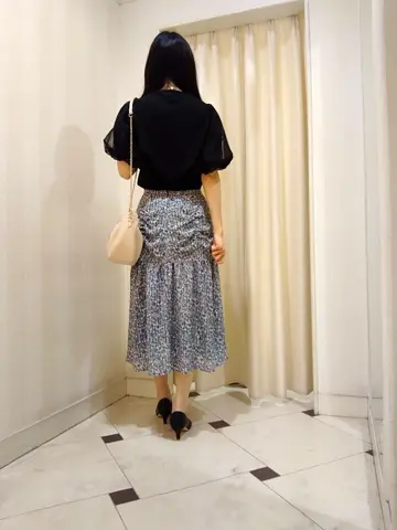 組曲 スタッフ コーディネート画像