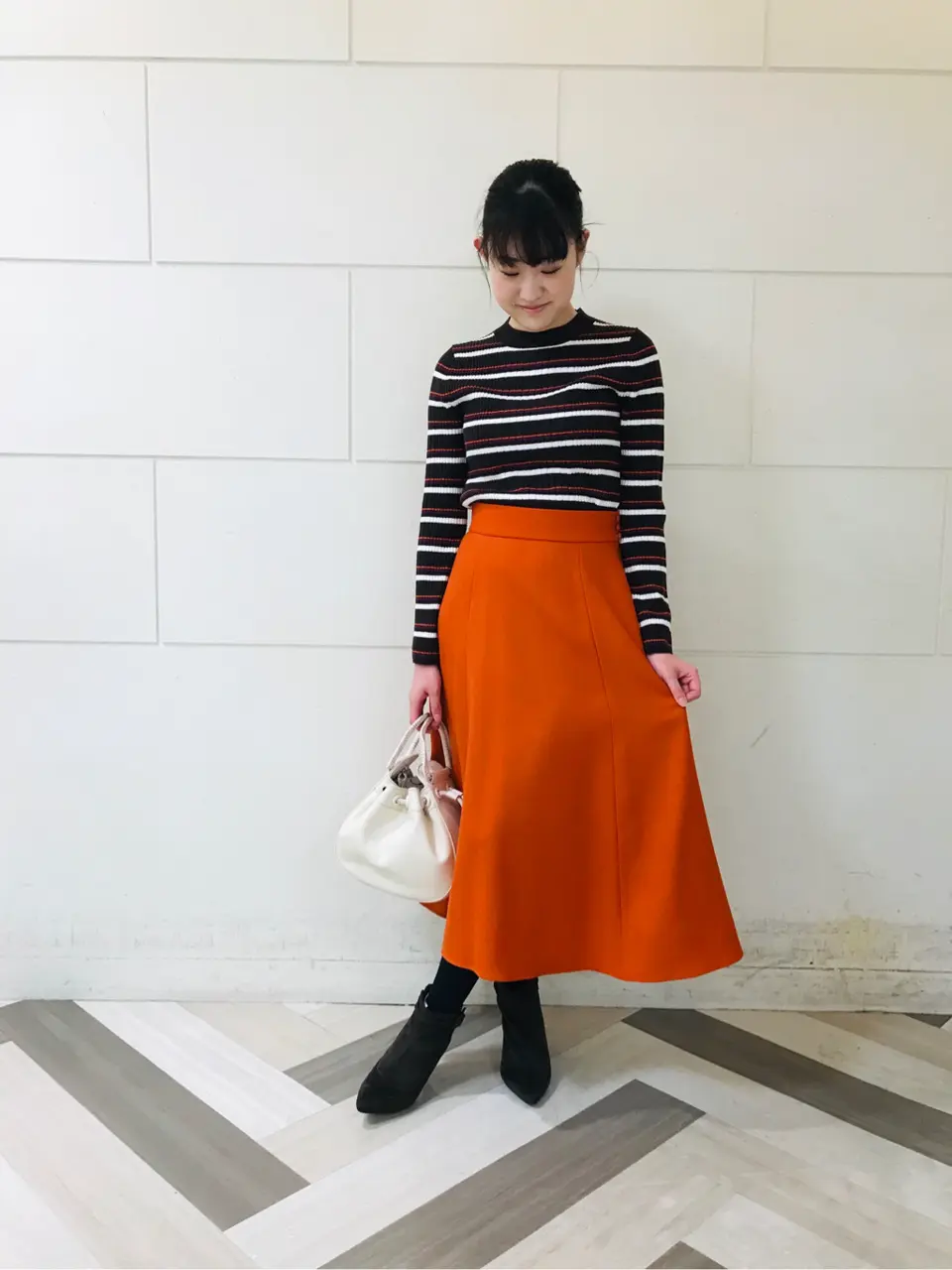 組曲 スタッフ コーディネート画像