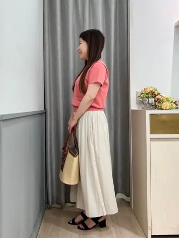 組曲 スタッフ コーディネート画像