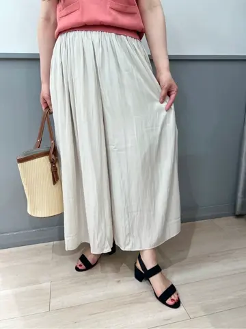 組曲 スタッフ コーディネート画像