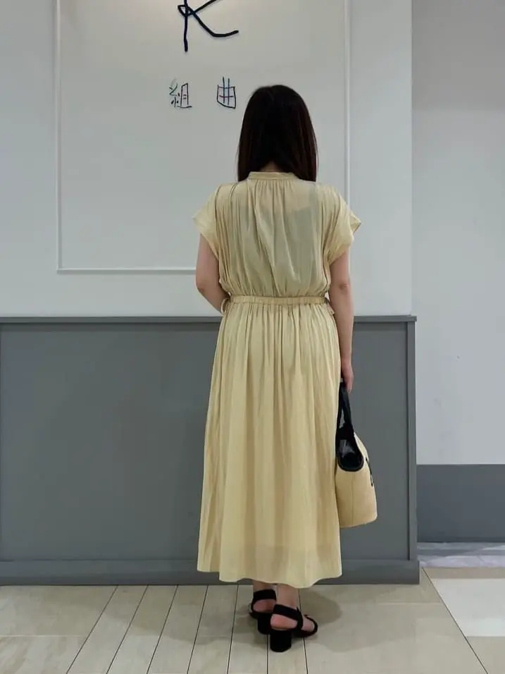 組曲 スタッフ コーディネート画像