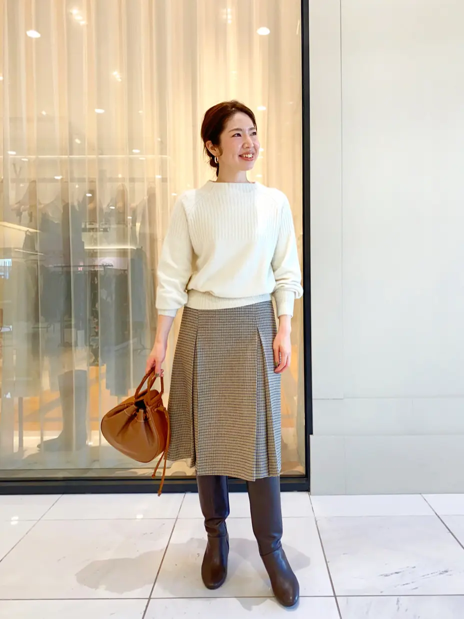 組曲 坂本 コーディネート画像