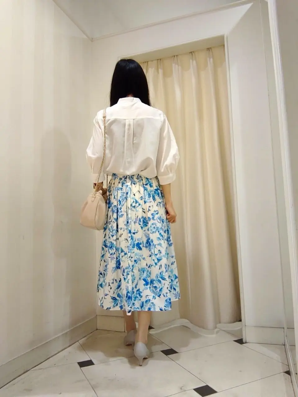 組曲 スタッフ コーディネート画像