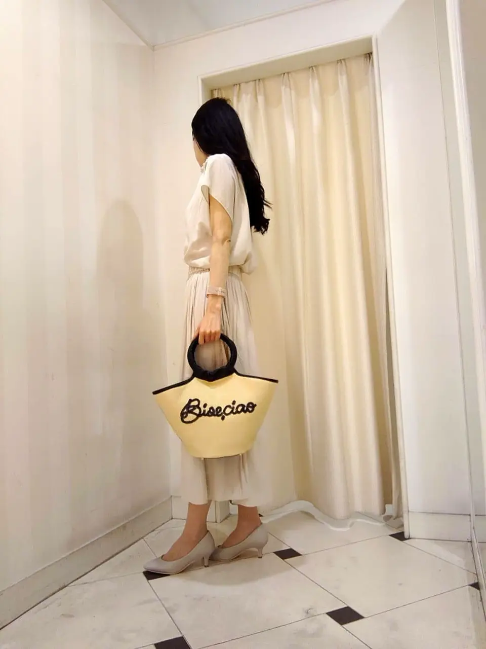 組曲 スタッフ コーディネート画像