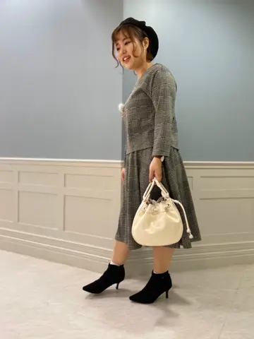 組曲 KATO コーディネート画像