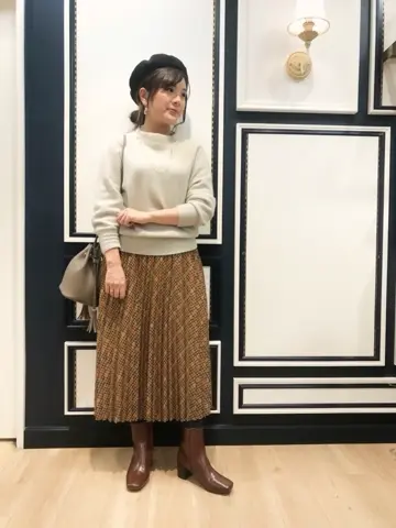 組曲 宮本 コーディネート画像