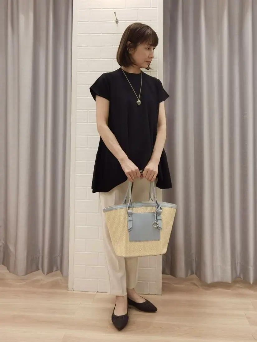 組曲 中嶋 コーディネート画像