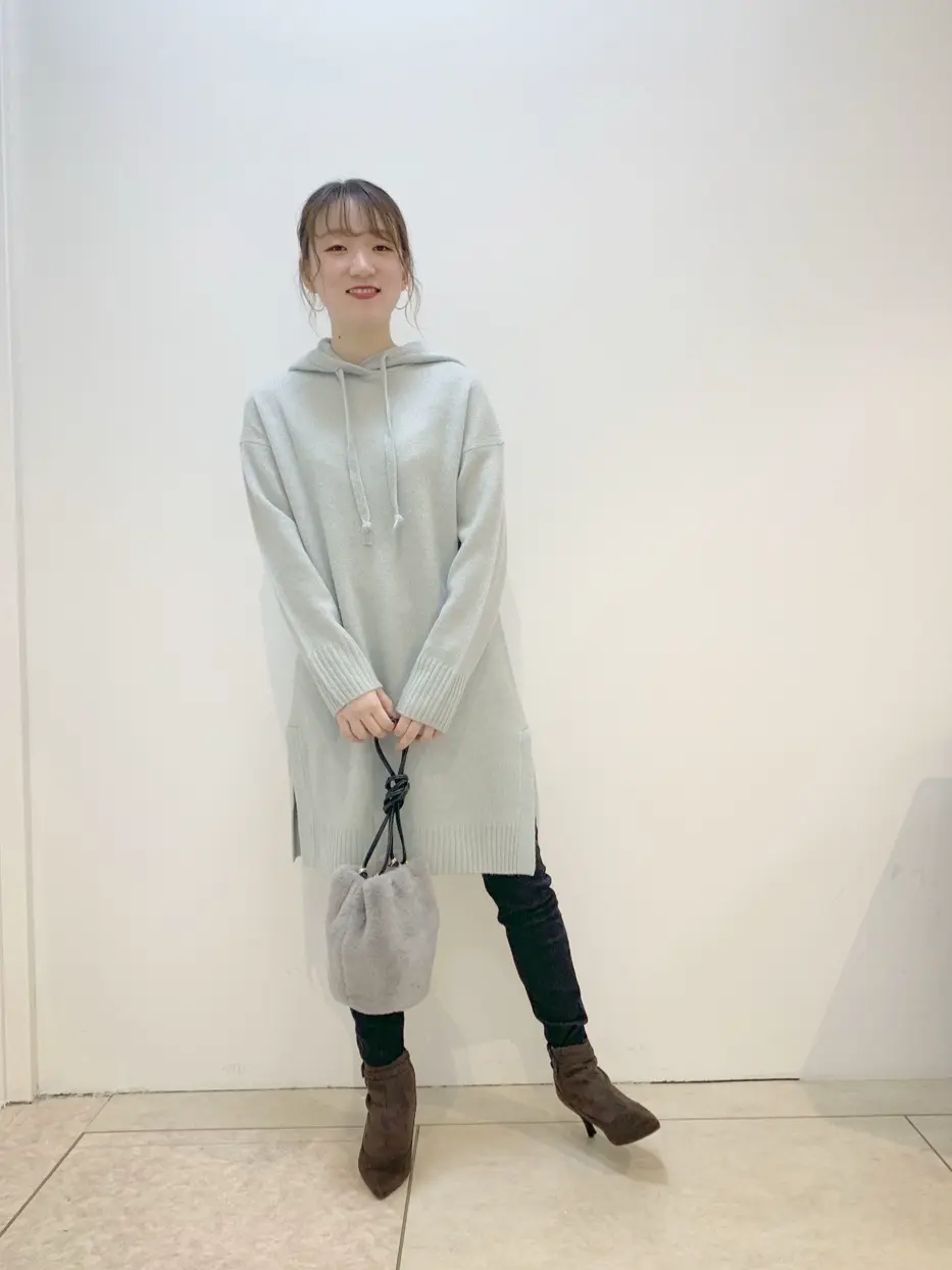 組曲 石井 コーディネート画像