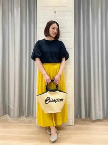 組曲 丸岡 コーディネート画像