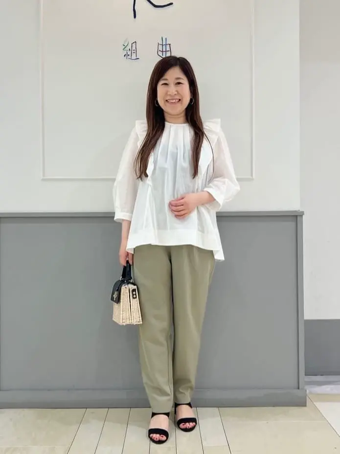 組曲 スタッフ コーディネート画像