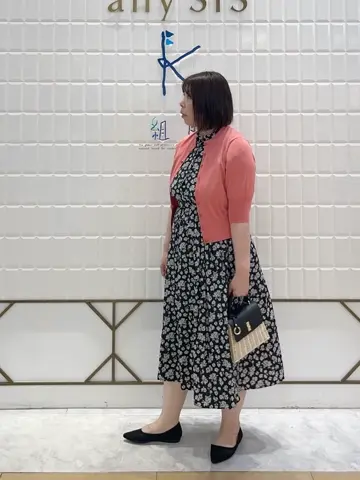 組曲 西田 コーディネート画像