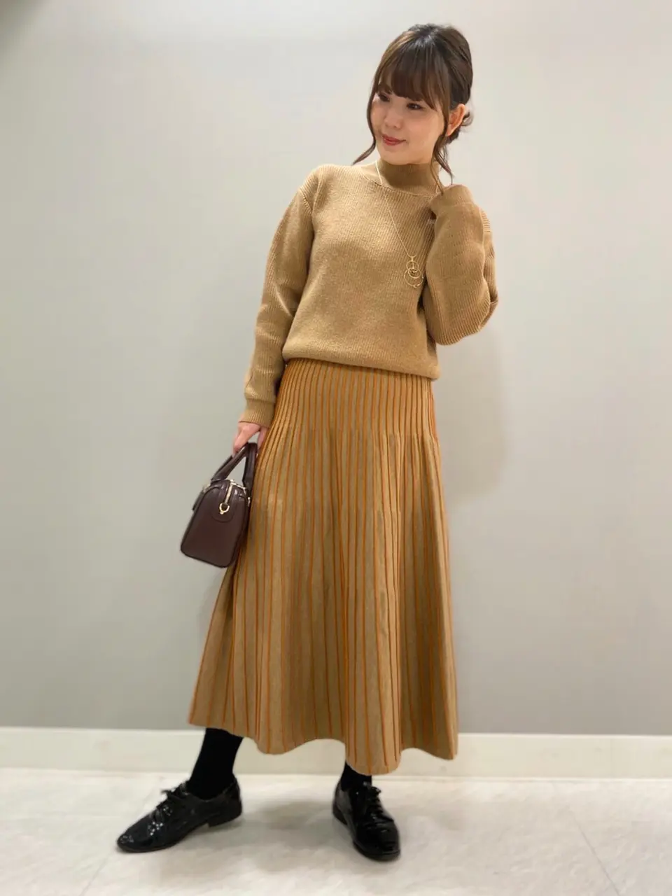 組曲 鈴木 コーディネート画像