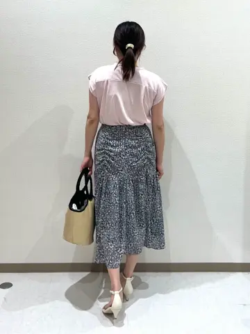 組曲 浅倉 コーディネート画像