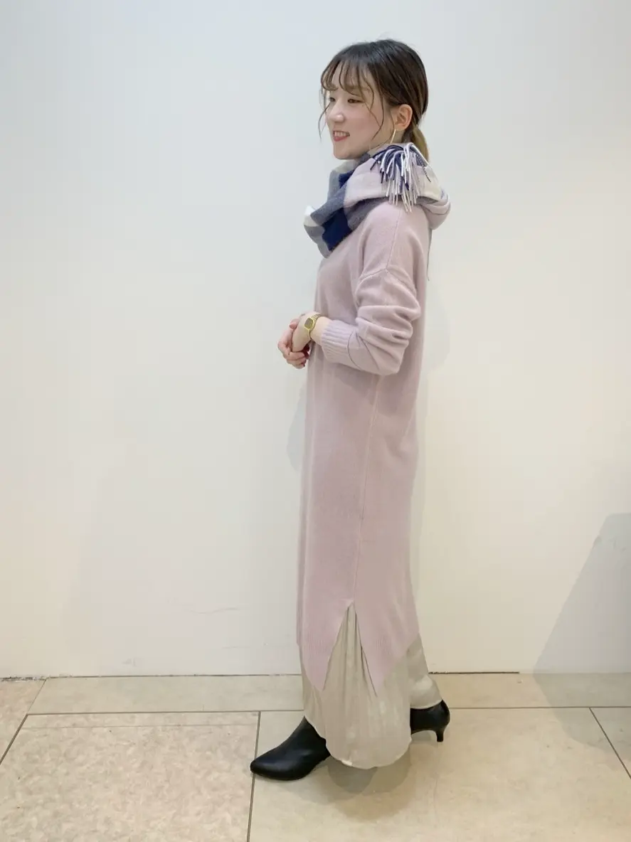 組曲 石井 コーディネート画像