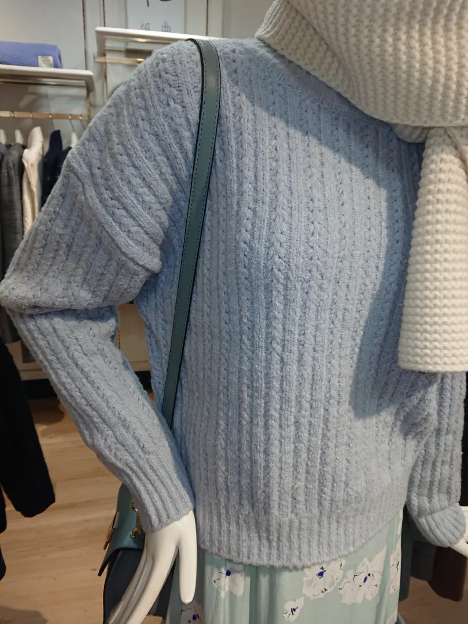 組曲 ウエノ コーディネート画像