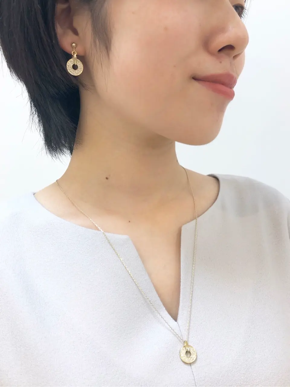 組曲 松田 コーディネート画像