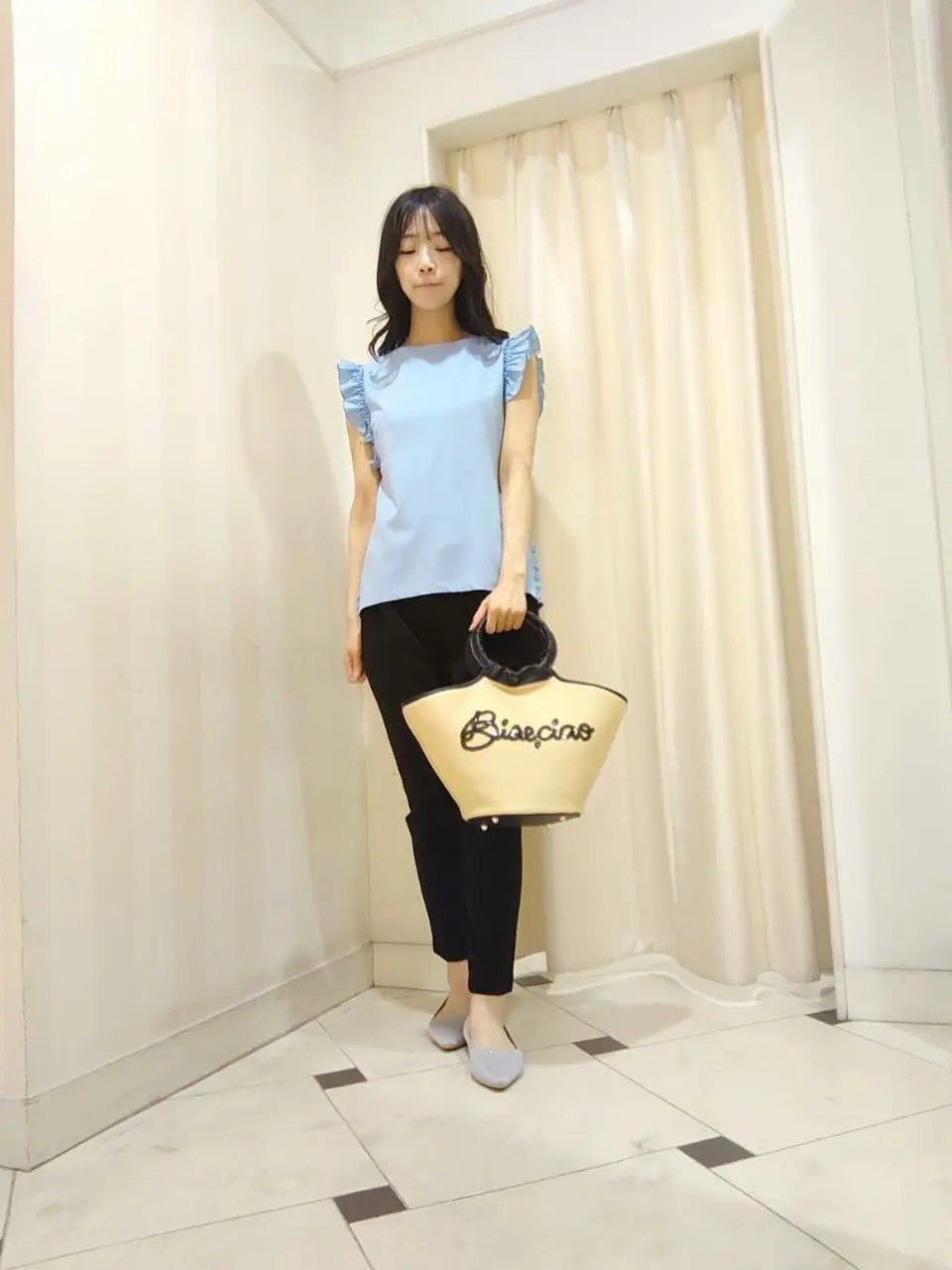 組曲 スタッフ コーディネート画像