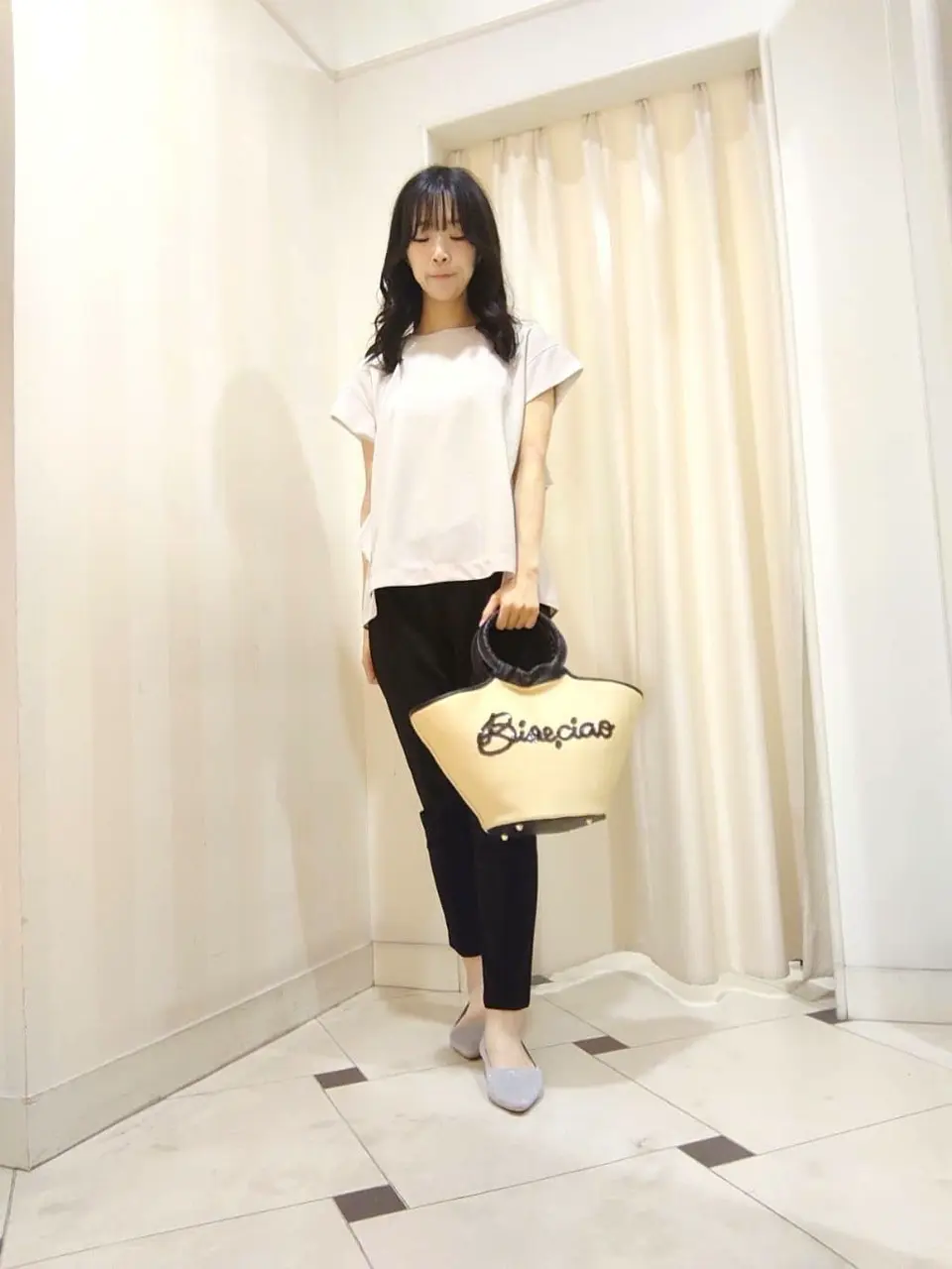 組曲 スタッフ コーディネート画像