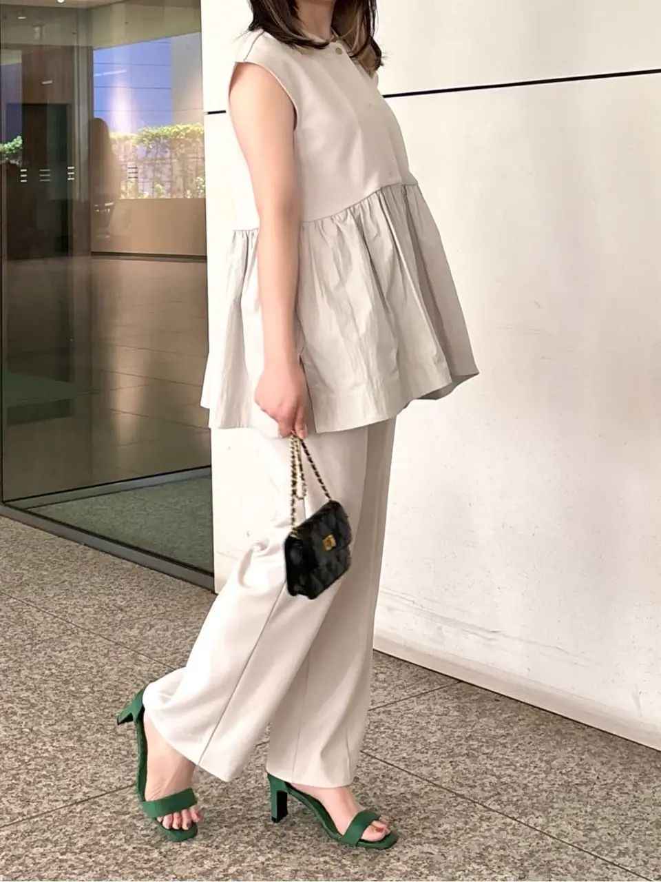 組曲 岩楯 コーディネート画像