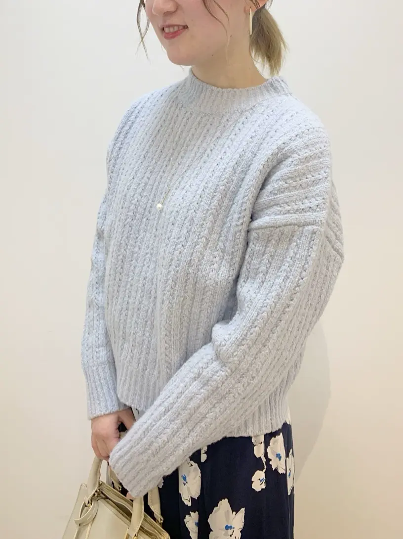 組曲 石井 コーディネート画像